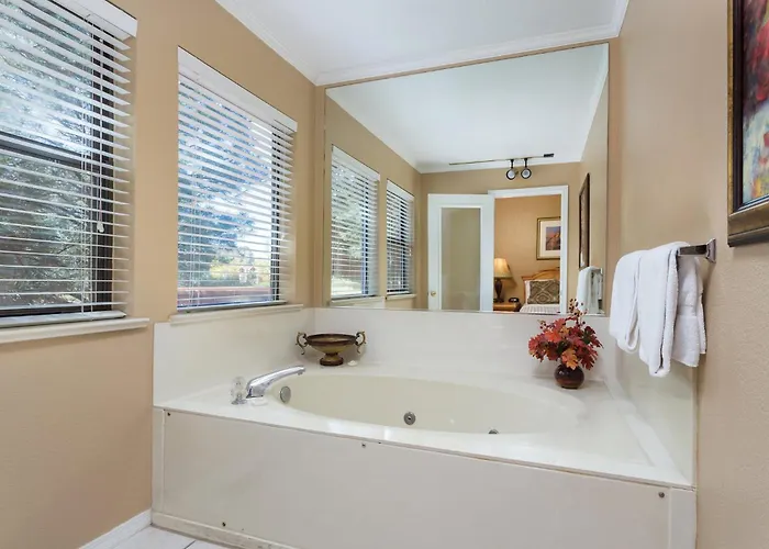 Wyndham Eight 8br * Flagstaff